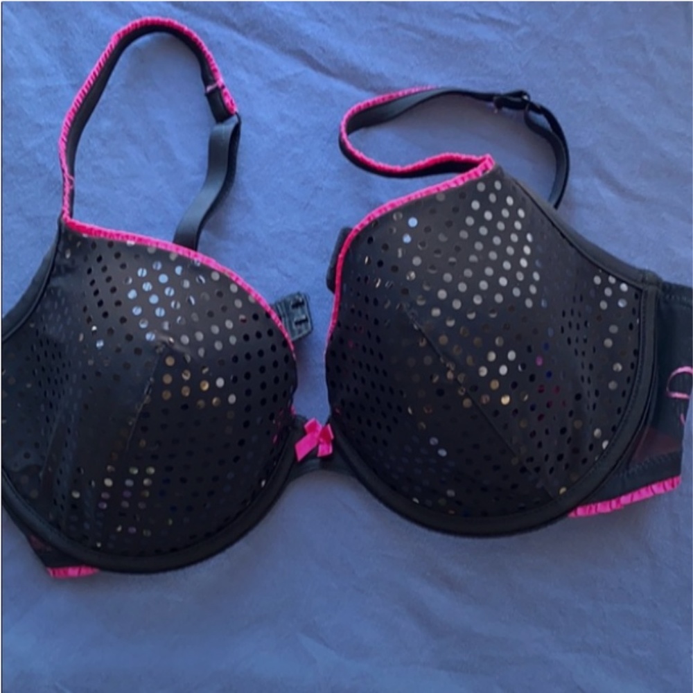 NWOT LS Black Sequin 34D  *P1016